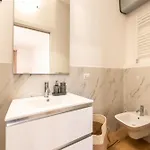 Apartment Navigli 2-bedroom And Sofa Bed Milan