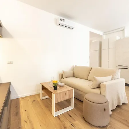 Navigli 2-bedroom And Sofa Bed Апартаменты Милан
